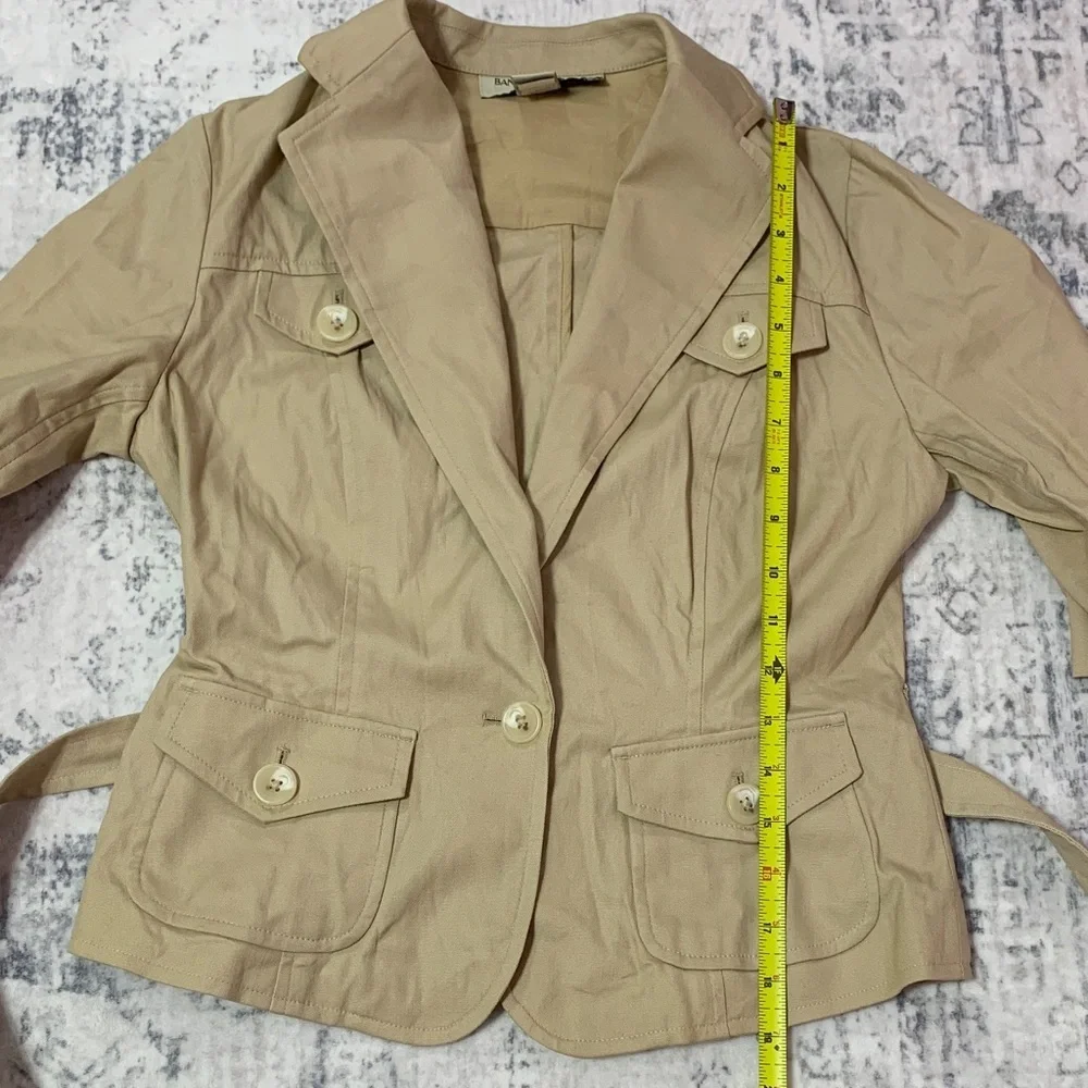 VTG Y2K Banana Republic Light Tan Belted Blazer 2P - Picture 9 of 13